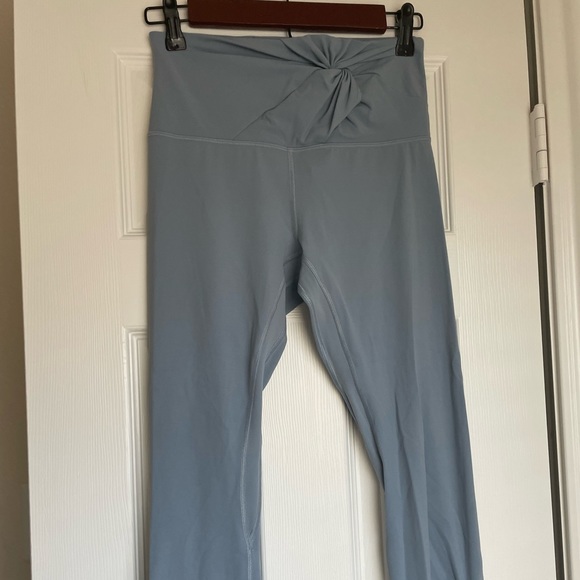 Lululemon Align High-Rise Crop 23" Twist Waist - Picture 8 of 13